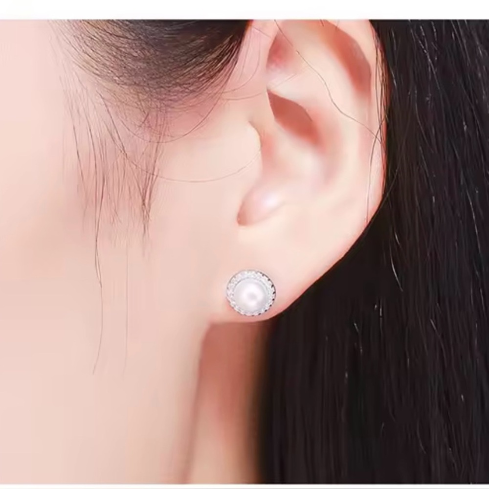 925 sterling silver, Elegant Silver and White Pearl Earrings - Picture 6 of 6